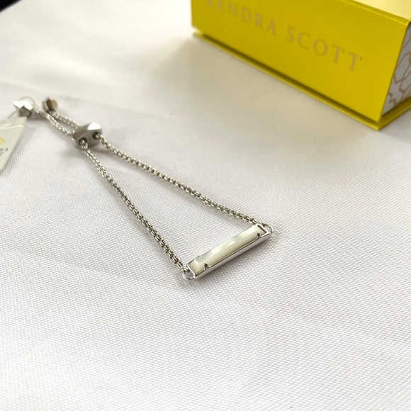 NWT Kendra Scott rhodium mother pearl bracelet - Picture 2 of 5